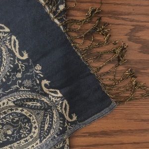 2/$15☀️New Jones New York Blue and Brown/Gold Wrap